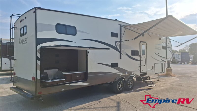 2019 Forest River wildcat 31bh - Photo 4 - Liberty, TX 77575