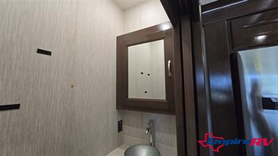 2019 Keystone 3951MB   - Photo 20 - Liberty, TX 77575
