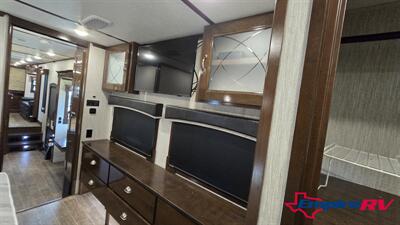2019 Keystone 3951MB   - Photo 22 - Liberty, TX 77575