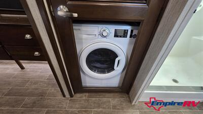 2019 Keystone 3951MB   - Photo 24 - Liberty, TX 77575