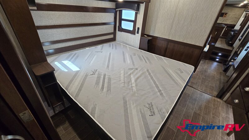 2019 Keystone 3951MB - Photo 21 - Liberty, TX 77575