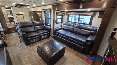 2019 Keystone 3951MB   - Photo 8 - Liberty, TX 77575