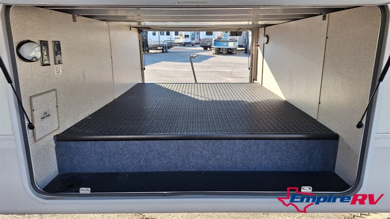 2019 Jayco EAGLE - Photo 7 - Liberty, TX 77575