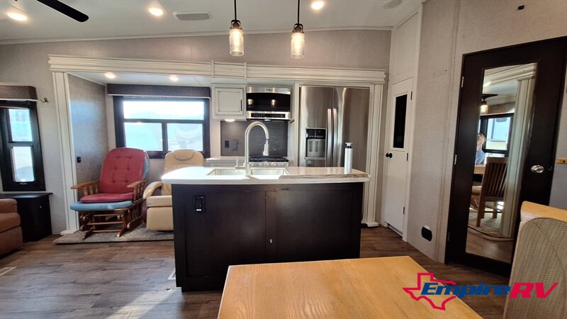 2019 Jayco EAGLE - Photo 12 - Liberty, TX 77575