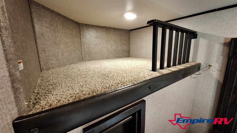 2019 Jayco EAGLE - Photo 19 - Liberty, TX 77575