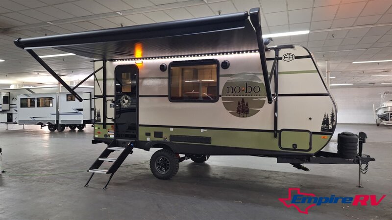 2026 Forest River NO BOUNDARIES 18.2  