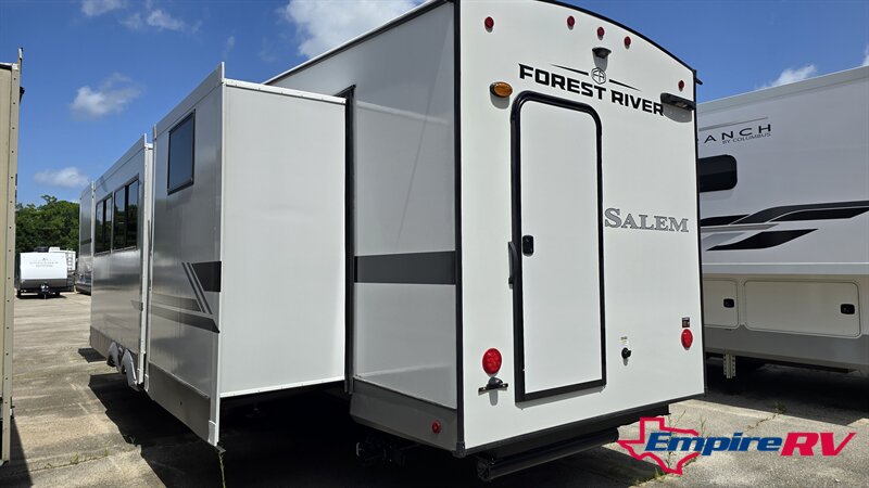 2025 SALEM 356QB - Photo 6 - Liberty, TX 77575