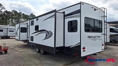 2021 Grand Design RV Reflection 315RLTS   - Photo 3 - Liberty, TX 77575