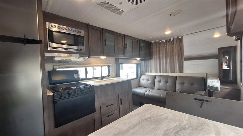 2020 Forest River Salem 261BHXL - Photo 14 - Liberty, TX 77575
