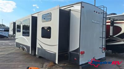 2016 Keystone MONTANA High Country 351BH   - Photo 4 - Liberty, TX 77575