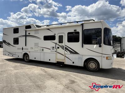 2008 Gulf Stream BOUNTY HUNTER 381   - Photo 4 - Liberty, TX 77575