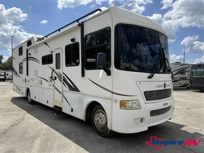 2008 Gulf Stream BOUNTY HUNTER 381   - Photo 3 - Liberty, TX 77575