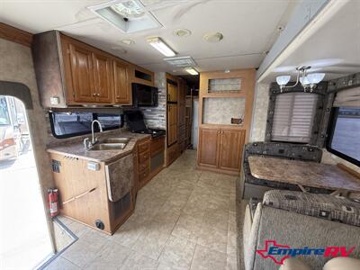 2008 Gulf Stream BOUNTY HUNTER 381   - Photo 20 - Liberty, TX 77575