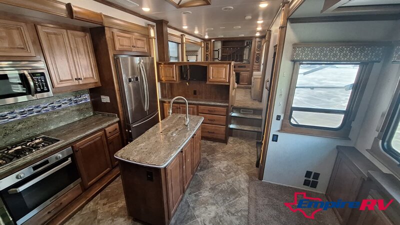 2019 HEARTLAND LANDMARK LAFYETTE 365   - Photo 15 - Liberty, TX 77575