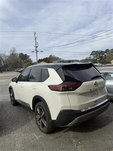 2021 Nissan Rogue SL   - Photo 5 - Little River, SC 29566