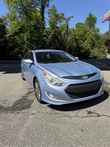 2013 Hyundai SONATA Hybrid Limited   - Photo 1 - Little River, SC 29566
