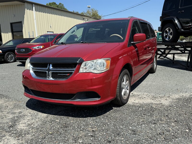2012 Dodge Grand Caravan SXT - Photo 1 - Little River, SC 29566