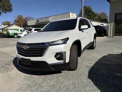 2022 Chevrolet Traverse LT Cloth   - Photo 3 - Little River, SC 29566