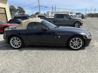 2006 BMW Z4 3.0i   - Photo 3 - Little River, SC 29566
