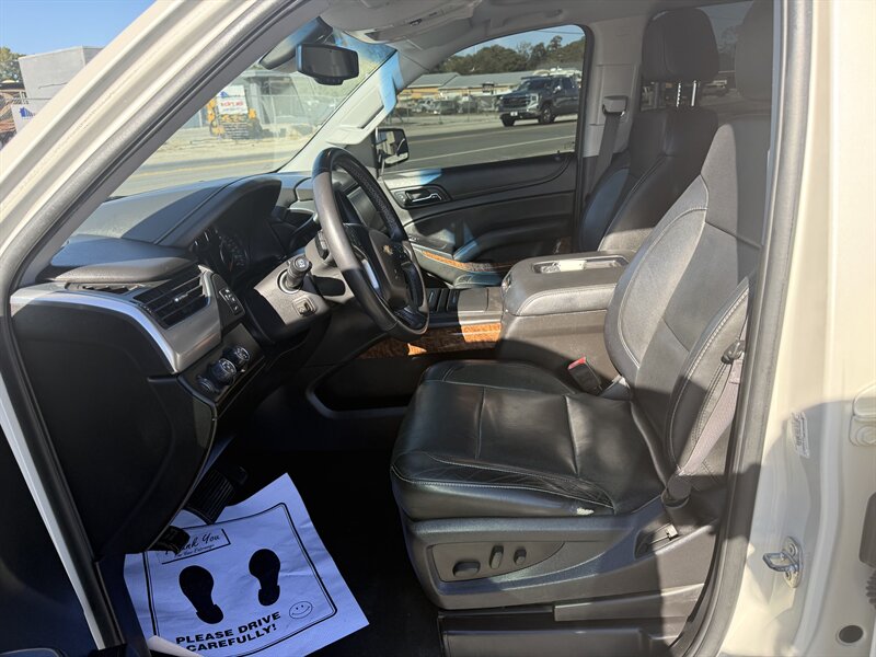 2015 CHEV SUBURBAN LTZ  