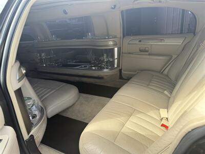 2007 Lincoln Town Car Executive   - Photo 9 - Little River, SC 29566