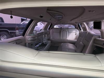 2007 Lincoln Town Car Executive   - Photo 6 - Little River, SC 29566