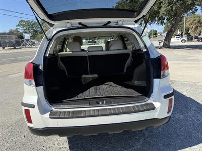 2014 Subaru Outback 2.5i Premium   - Photo 7 - Little River, SC 29566