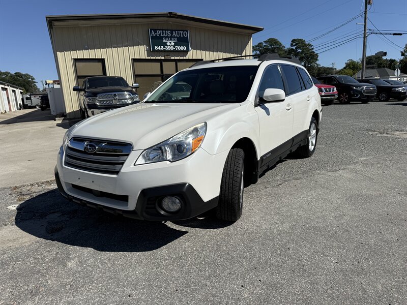 2014 Subaru Outback 2.5i Premium  