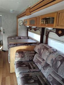 2005 Ford JAYCO   - Photo 10 - Little River, SC 29566