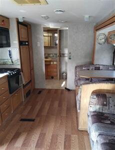 2005 Ford JAYCO   - Photo 9 - Little River, SC 29566