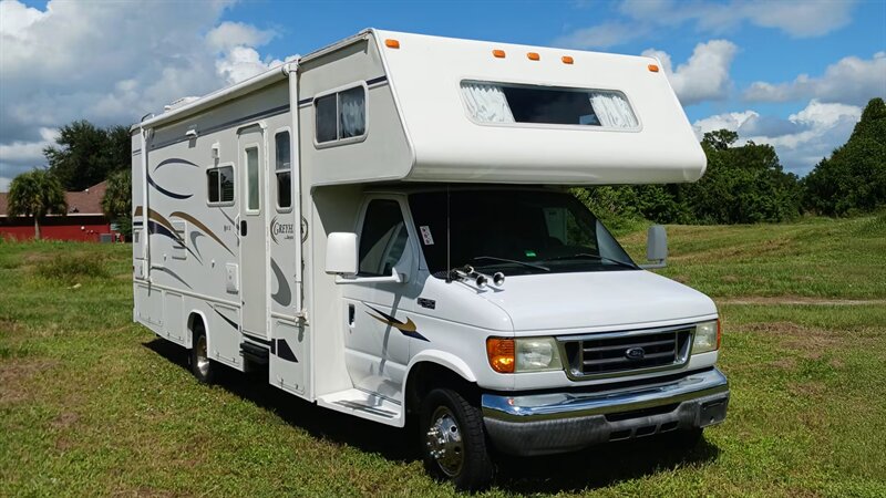 2005 Ford JAYCO  