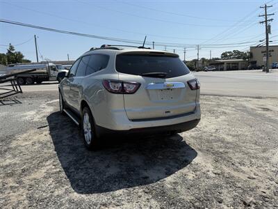 2017 Chevrolet Traverse LT   - Photo 6 - Little River, SC 29566