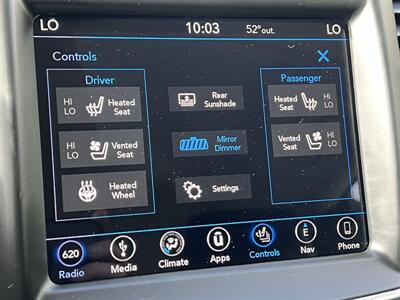 2018 Chrysler 300 Series Limited   - Photo 11 - Cadyville, NY 12918