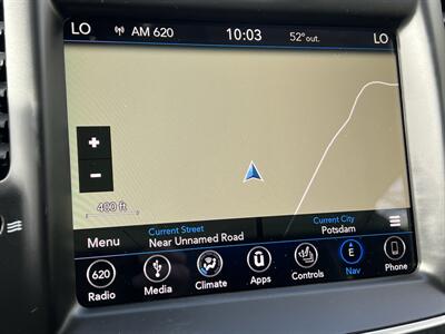 2018 Chrysler 300 Series Limited   - Photo 12 - Cadyville, NY 12918