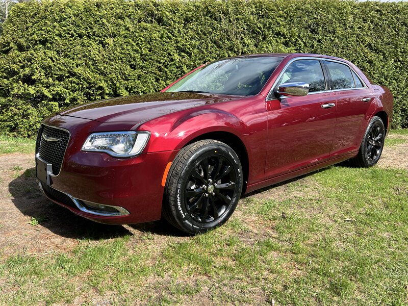 2018 Chrysler 300 Limited AWD's photo