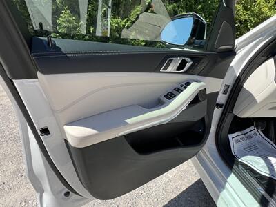 2024 BMW X5 xDrive50e MSport   - Photo 9 - Cadyville, NY 12918