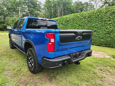2024 Chevrolet Silverado 1500 ZR2   - Photo 3 - Cadyville, NY 12918