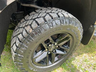 2020 Chevrolet Silverado 1500 Trail Boss Z71   - Photo 9 - Cadyville, NY 12918
