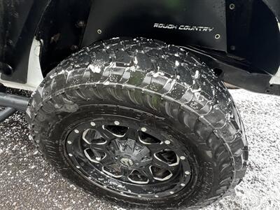 2017 Jeep Wrangler Sahara   - Photo 7 - Cadyville, NY 12918