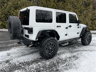 2017 Jeep Wrangler Sahara   - Photo 4 - Cadyville, NY 12918