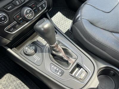 2021 Jeep Cherokee Trailhawk Elite   - Photo 19 - Cadyville, NY 12918