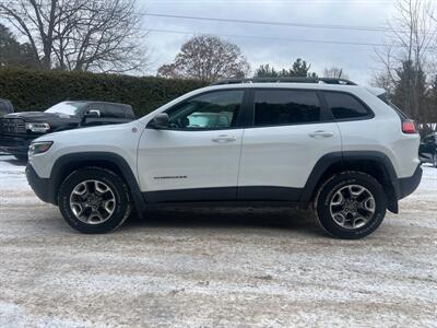 2019 Jeep Cherokee Trailhawk   - Photo 2 - Cadyville, NY 12918