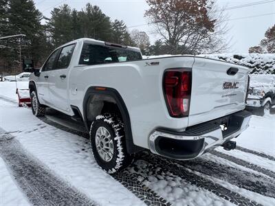 2022 GMC Sierra 2500 Pro - Photo 3 - Cadyville, NY 12918