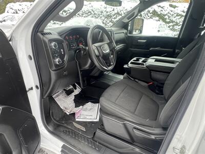 2022 GMC Sierra 2500 Pro - Photo 12 - Cadyville, NY 12918