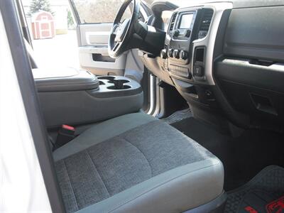 2015 RAM 1500 Big Horn   - Photo 8 - Gunnison, CO 81230