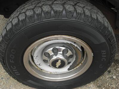 1993 GMC Sierra 2500 SLE 2dr K2500 SLE   - Photo 10 - Gunnison, CO 81230