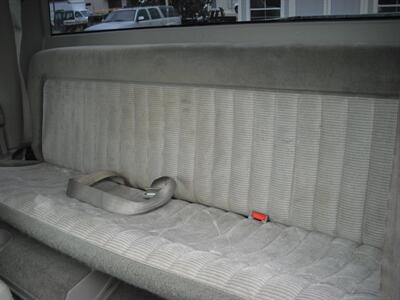 1993 GMC Sierra 2500 SLE 2dr K2500 SLE   - Photo 6 - Gunnison, CO 81230