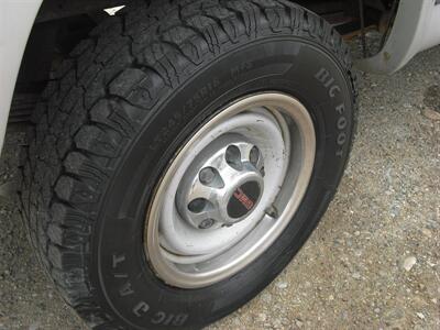 1993 GMC Sierra 2500 SLE 2dr K2500 SLE   - Photo 12 - Gunnison, CO 81230