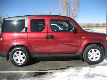 2010 Honda Element EX   - Photo 2 - Gunnison, CO 81230