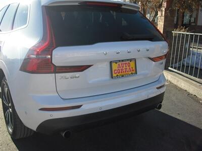 2019 Volvo XC60 T6 Momentum   - Photo 2 - Gunnison, CO 81230
